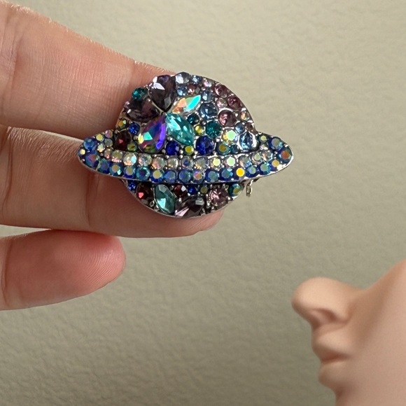 ⚜️❤️🔥 Cosmic Vibe 💫 Multicolor Crystal Planet Brooch 💎 - Picture 10 of 10